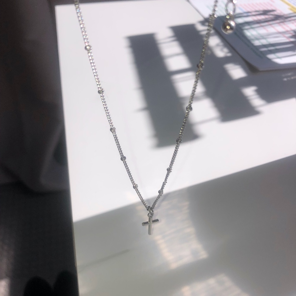 cross neckless - Picture 2 of 4